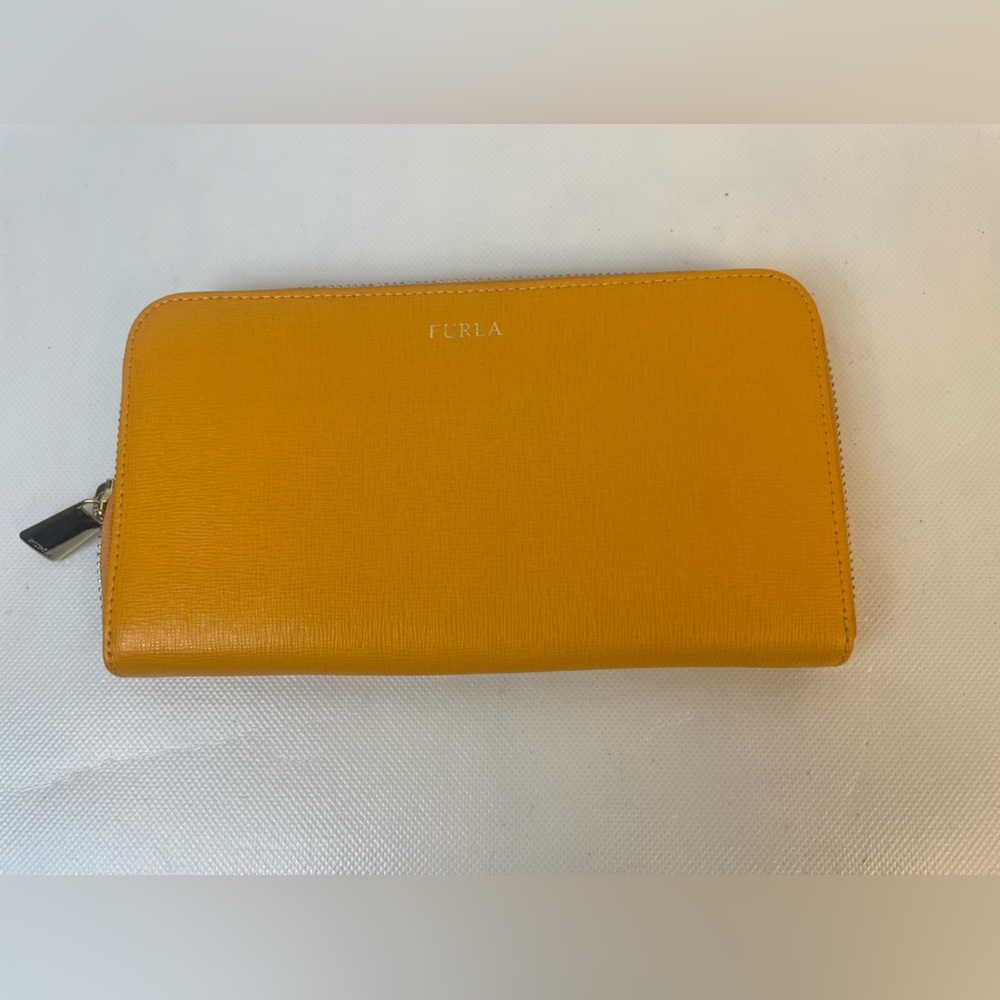 Furla Vibrant Orange Wallet textured Saffiano leather  8”x4”